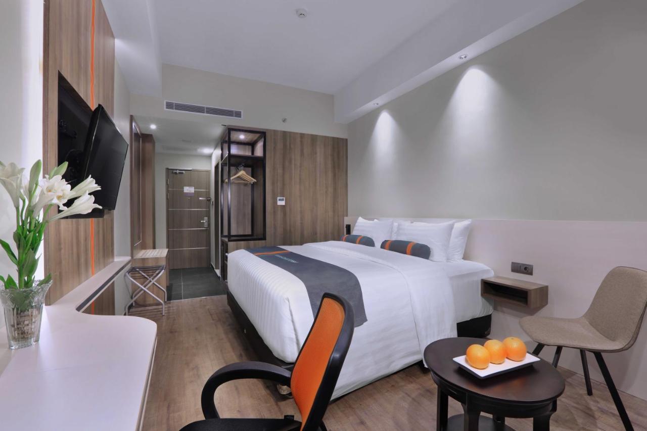 Harper Wahid Hasyim Medan By Aston Otel Dış mekan fotoğraf