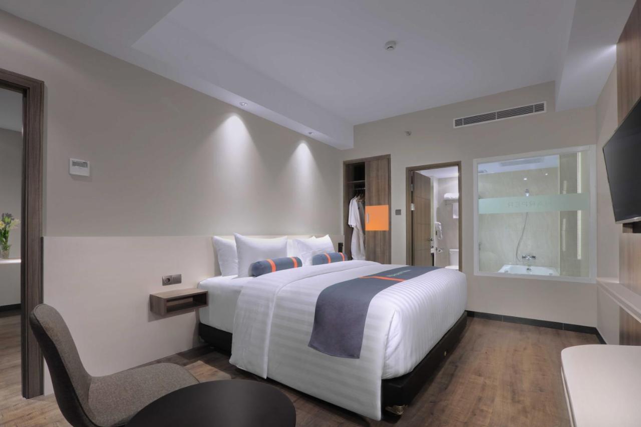 Harper Wahid Hasyim Medan By Aston Otel Dış mekan fotoğraf